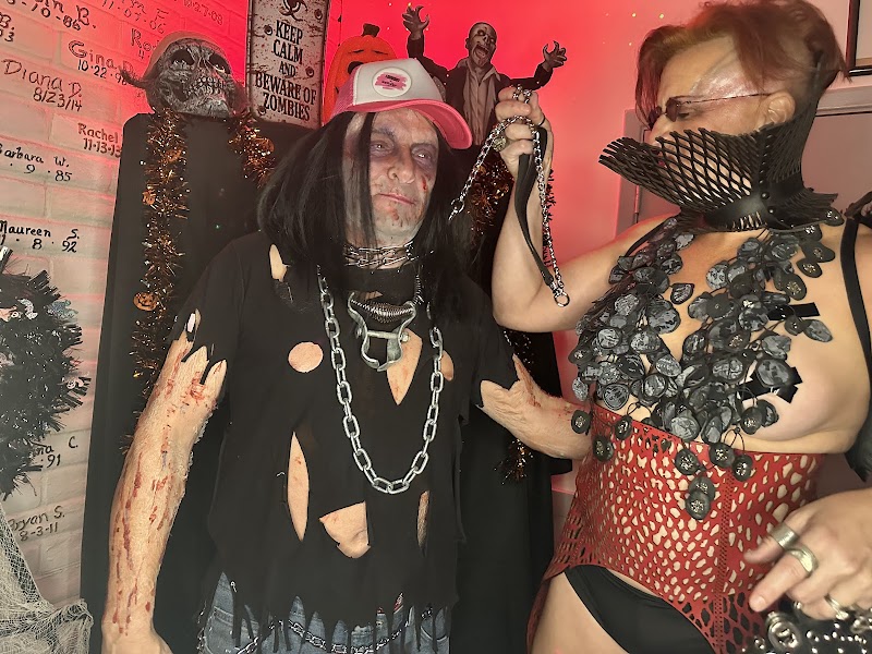 Lambda Phoenix Center - Photo 2