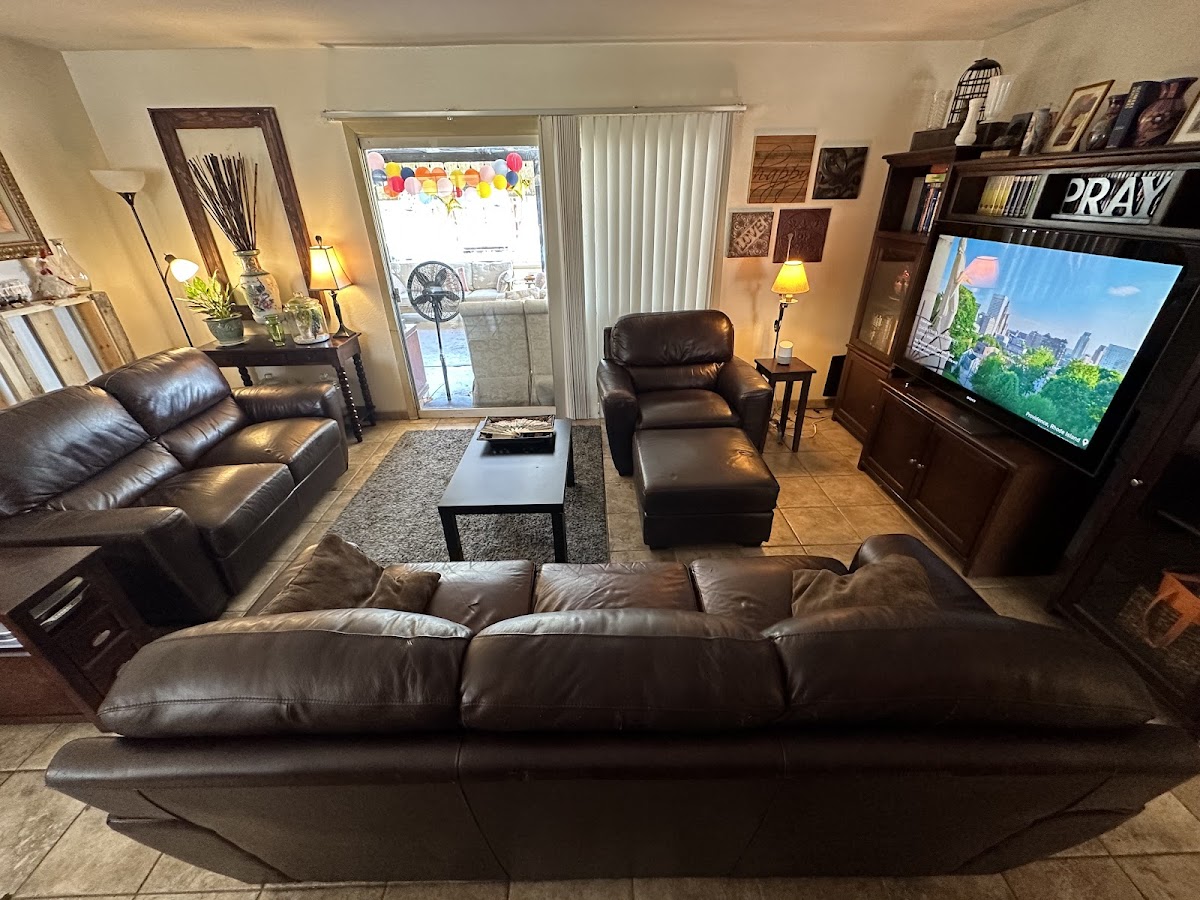 Casa Milagra Sober Living facility photo