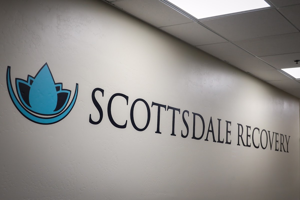 Scottsdale Recovery - Photo 5