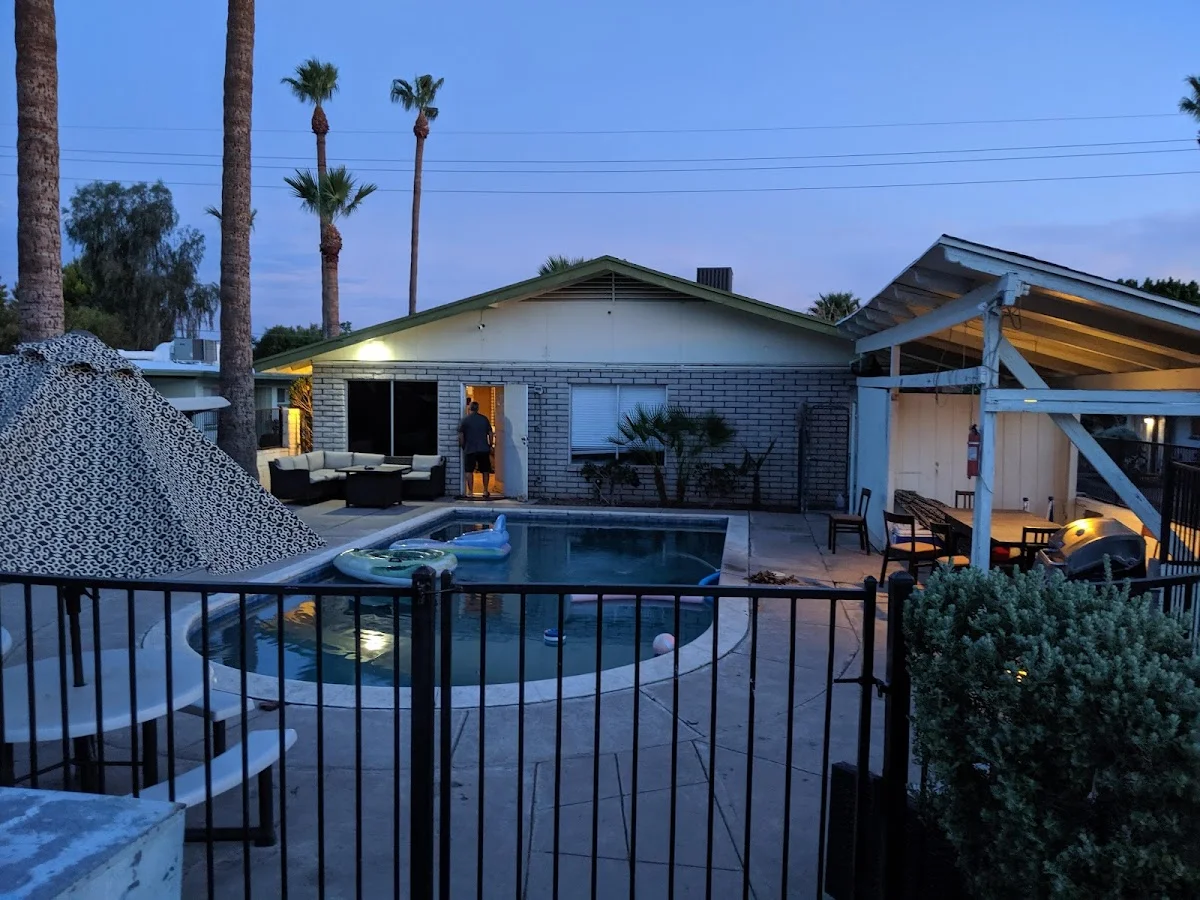 Mandalay Recovery Village - Photo 5