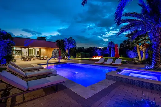Plugged In Recovery - Luxury Residential &amp; Outpatient Rehab facility photo